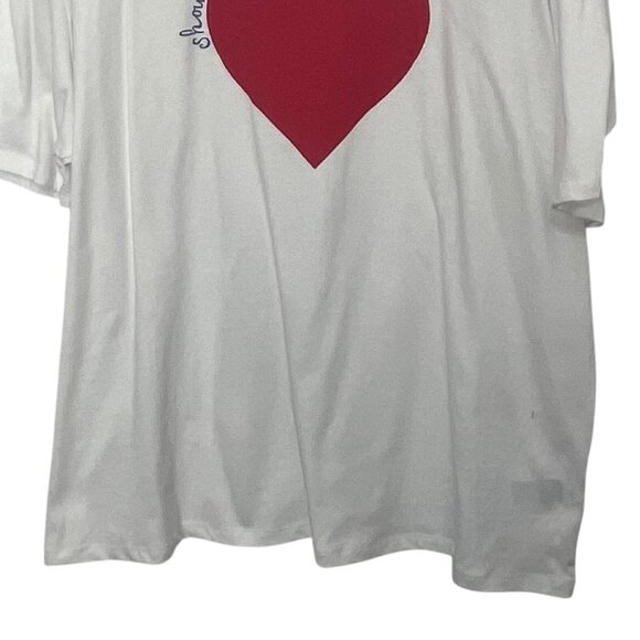 Universal Thread Graphic Tshirt Show More Love Womens Large White New - Picture 5 of 9
